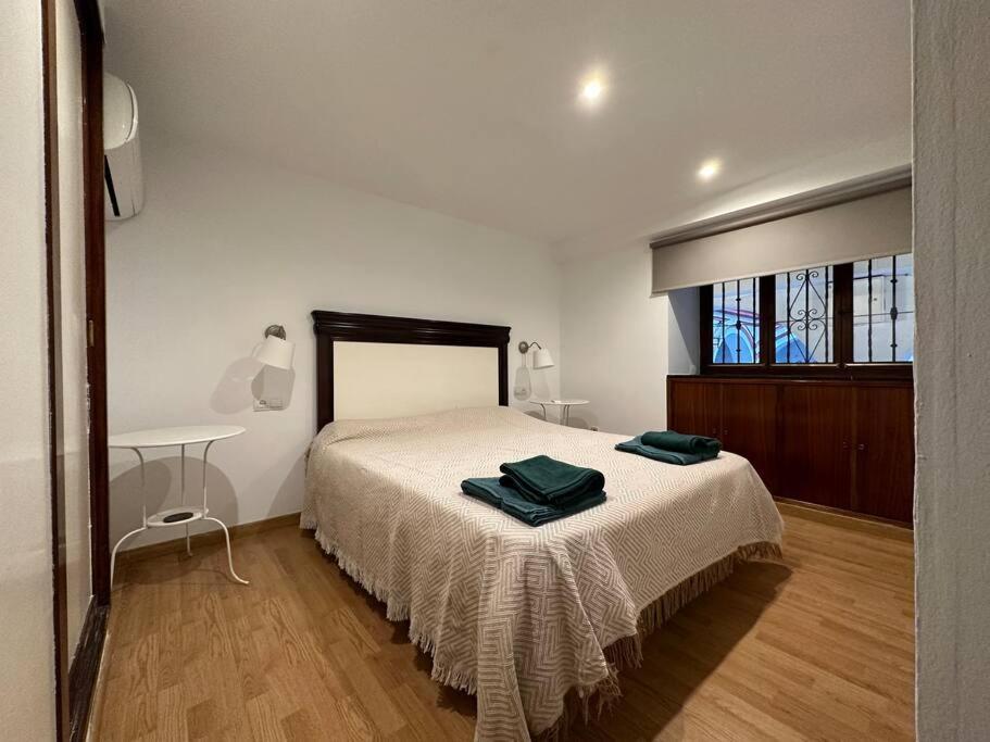 Apartamento Patio Sevillano Frente Catedral エクステリア 写真